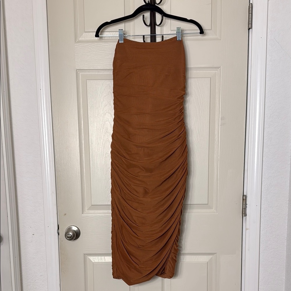 Boohoo Brown Midi Ruched Pencil Dress